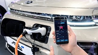 Náhledový obrázek - Kia má technologii řízení výkonu elektromotoru přes chytrý telefon