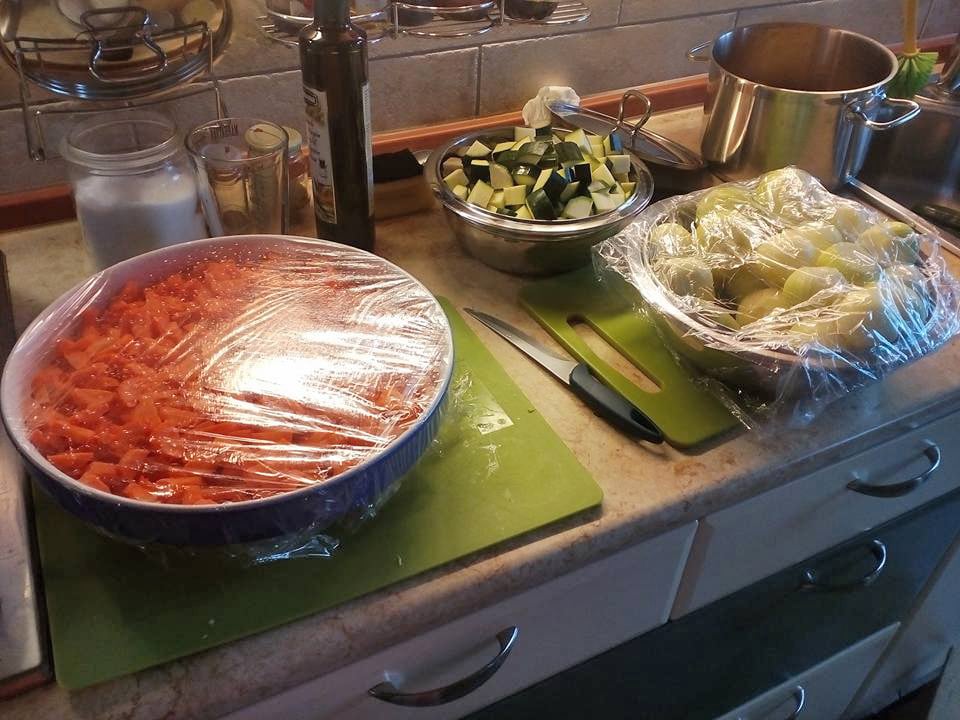 Takto se vaří a stoluje v bytové restauraci 4 schody.