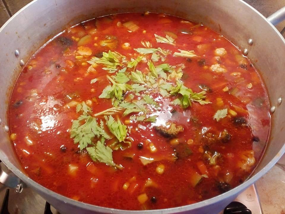 Takto se vaří a stoluje v bytové restauraci 4 schody.