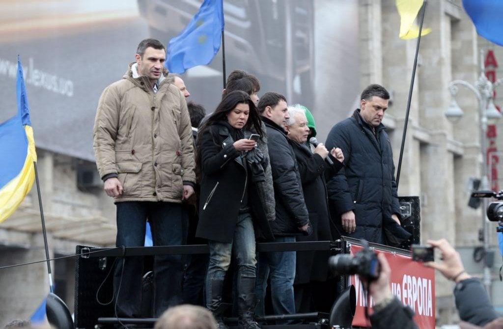 2016-04-tisc3adce-demonstrantc5af-v-kyjevc49b-chtc49bjc3ad-konec