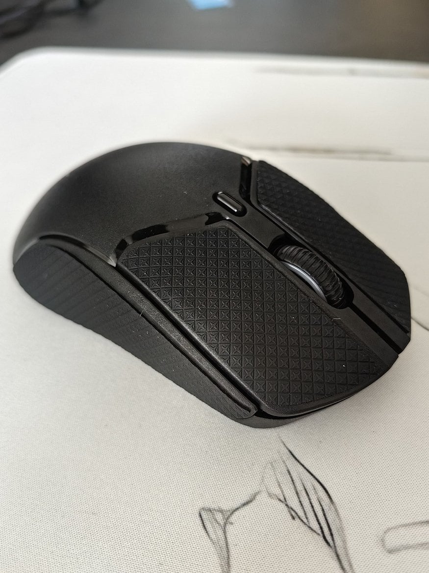 HyperX Pulsefire Haste 2 vzhled