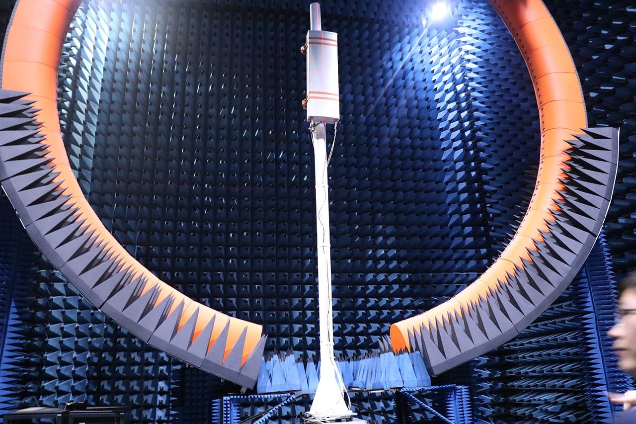 Největší světová laboratoř na testování 4G a 5G vysílačů, Dongguan