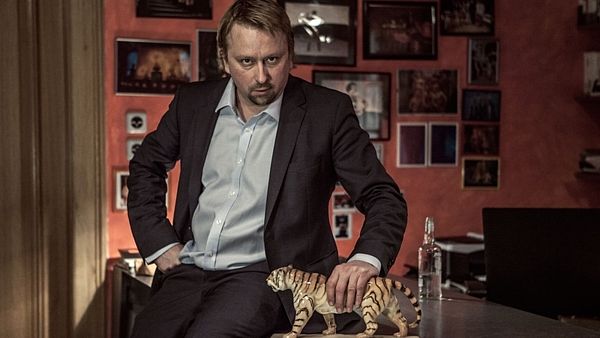 Kancelář Blaník je nejúspěšnější politickou satirou současnosti