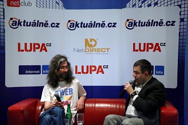 Petr Koubský (vpravo) zpovídá Marka Prokopa.