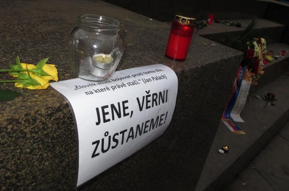 2014-01-uctc49bnc3ad-pamc3a1tky-jana-palacha-praha-19-1-2014-6.j