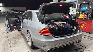 Náhledový obrázek - Rekord dálkového „závodu“ Cannonball po šesti letech padl. Řidič upraveného AMG E63 ujel 4480 km za 27 hodin a 25 minut!