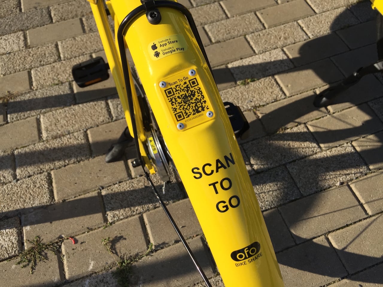 Čínská kola ofo startují v Praze