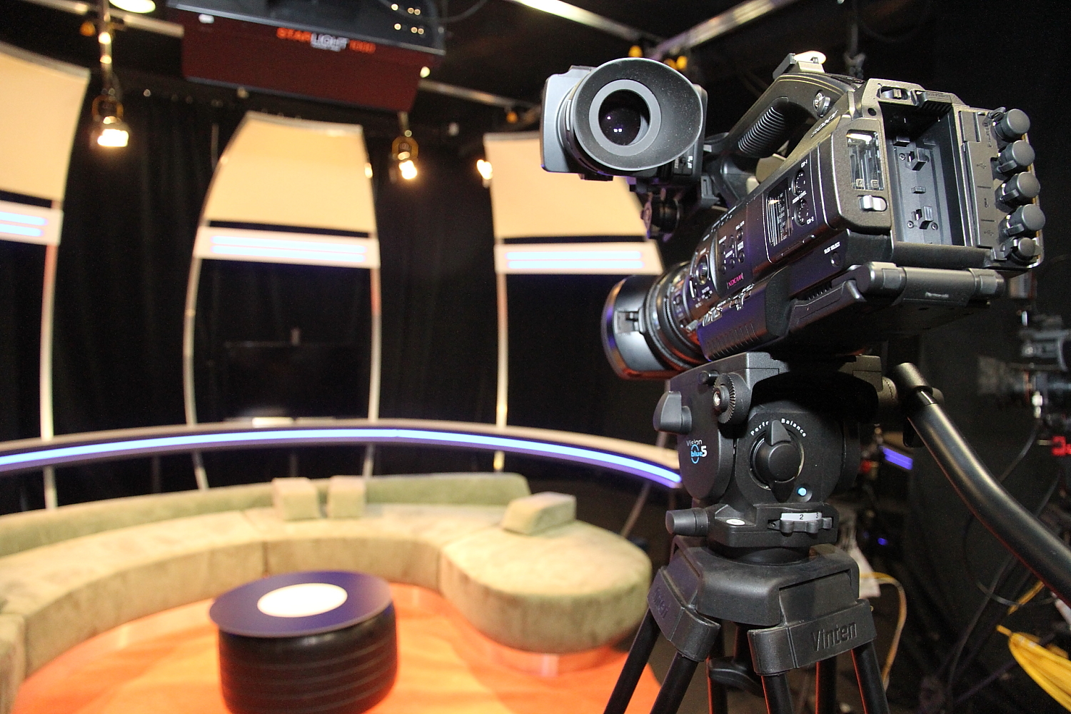 Na návštěvě studia, redakce a zázemí Sportu 5