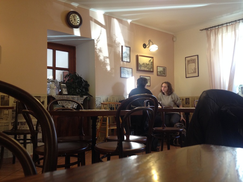 Roudnická cukrárna a kavárna navazuje na vídeňskou kulturu.