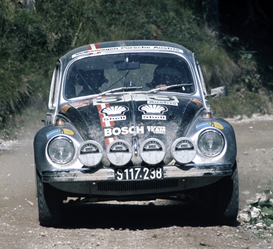 Malý Volkswagen sice nebyl typickým sportovním „nářadím“, ale přesto se pravidelně zúčastňoval i mezinárodních podniků