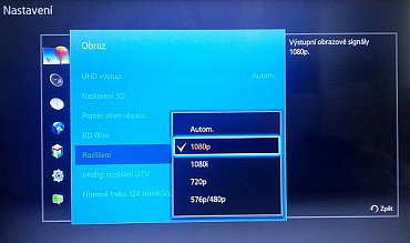 Převzorkování na Ultra HD se paradoxně nedělá ve volbě „Rozlišení“ (tam je – jak vidíte – maximem 1 080p), nýbrž v menu Obraz. Aby se vám ale volba „UHD výstup“ vysvítila a mohli jste ji tudíž ovlivnit, musíte chvíli experimentovat (viz dále). V době testu totiž způsob přepnutí nebyl ani v nápovědě ani v manuálu.