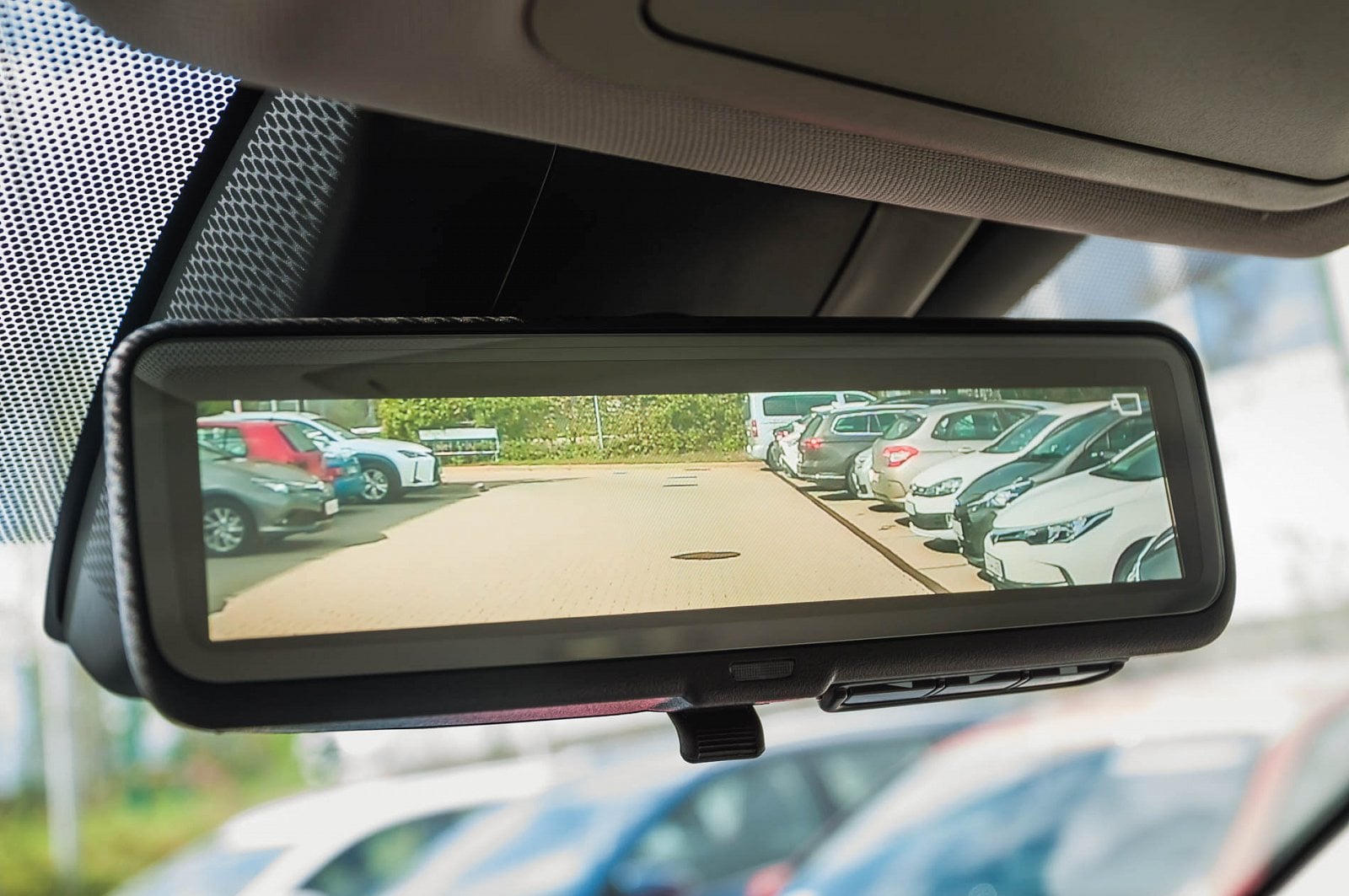 2019-07-Toyota-RAV4-33-of-33.jpg