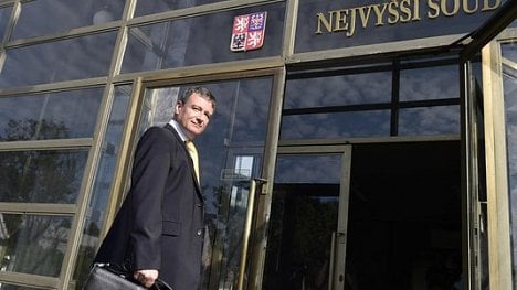 Náhledový obrázek - Policie navrhla obžalovat Ratha v druhé větvi korupční kauzy