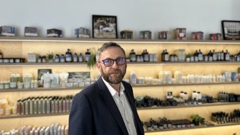 Náhledový obrázek - Jak slíbili, tak činí. Beauty skupina Bezvavlasy otevírá e-shop ve Slovinsku, do konce roku by měla přidat další trh