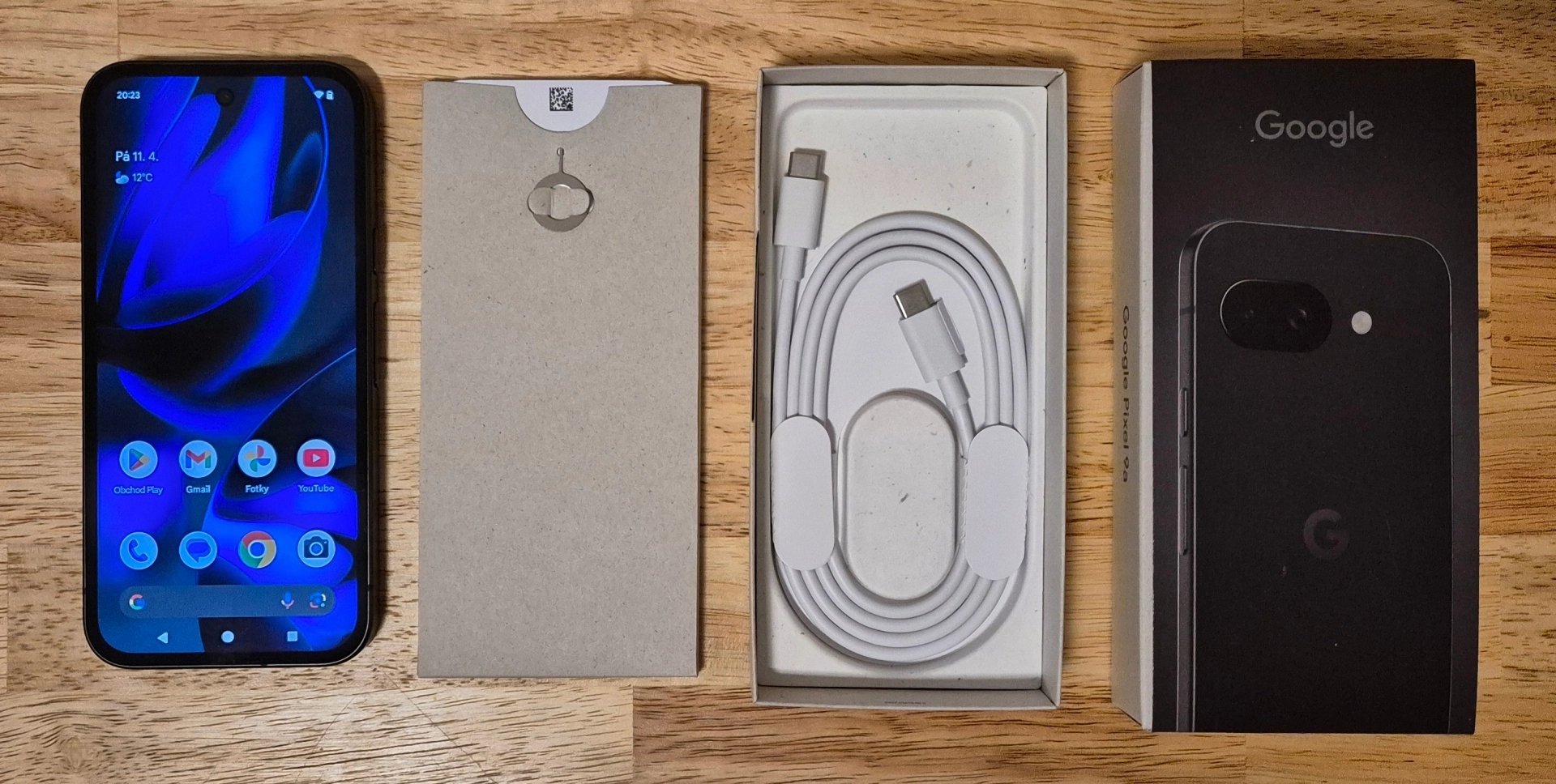 Google Pixel 9a - balení