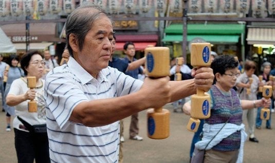 Japonsko se otevírá migraci. Stárnoucí ekonomiku mají zachránit statisíce cizinců