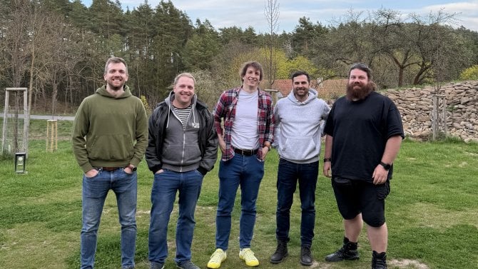 Umělá inteligence v boji proti podvodům. Český startup Veriteus vyvinul nástroje, které odhalí lži díky analýze videa či hlasu