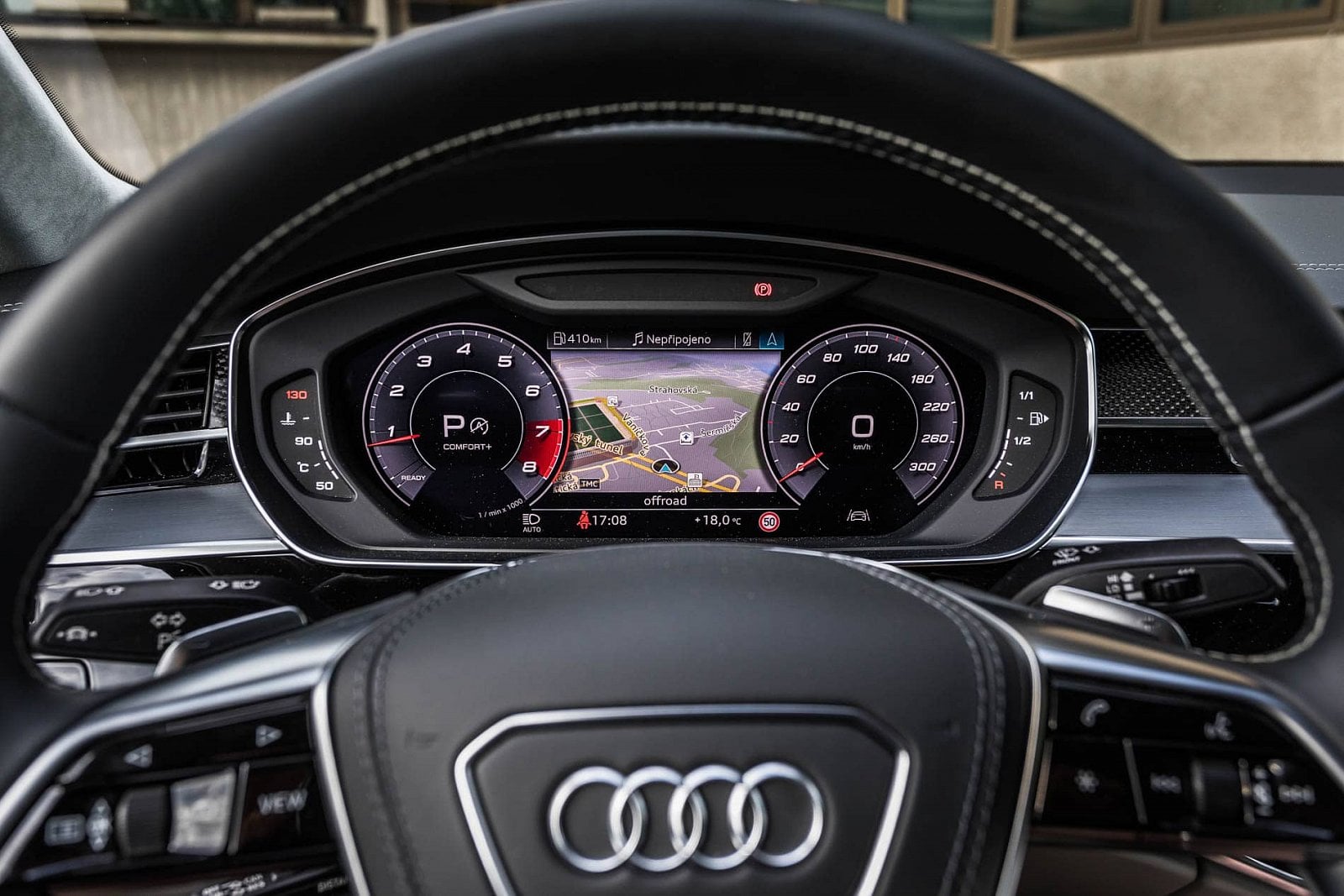 2020-06-audi-s8-10.jpg