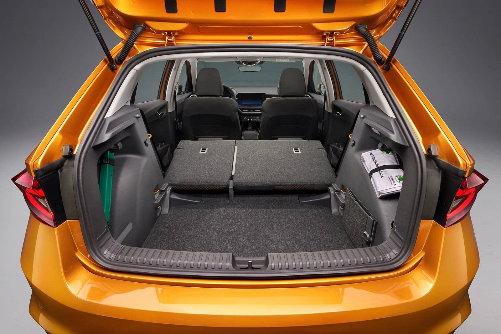 2021-05-skoda-fabia-4gen-19.jpg
