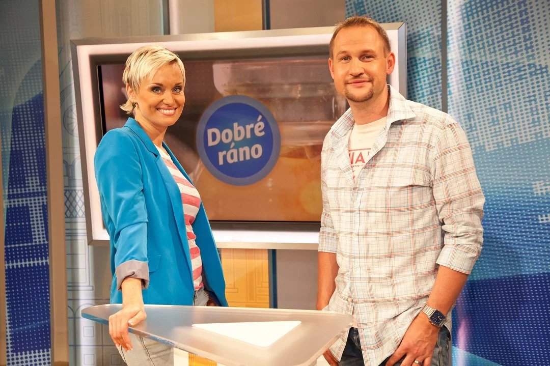 Gabriela Lefenda a Jan Souček na archivním snímku při moderování Dobrého rána