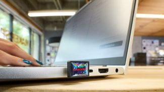 SANDISK Extreme Fit Drive