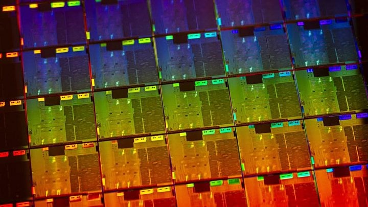 Intel 10th Gen Wafer 2