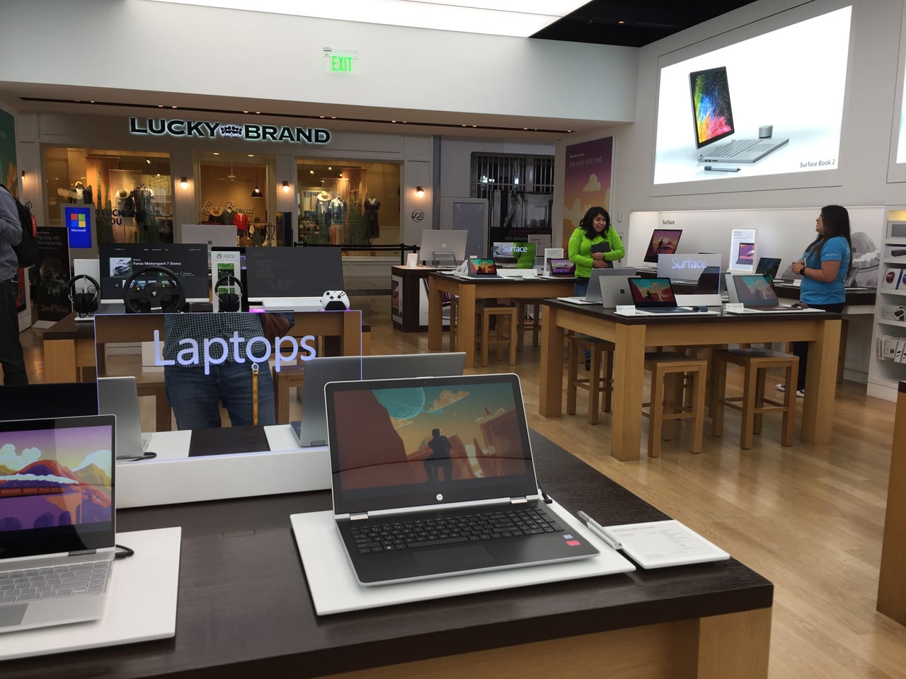 Jak vypadá obchod Microsoft Store v Las Vegas