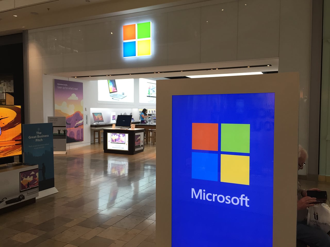 Jak vypadá obchod Microsoft Store v Las Vegas