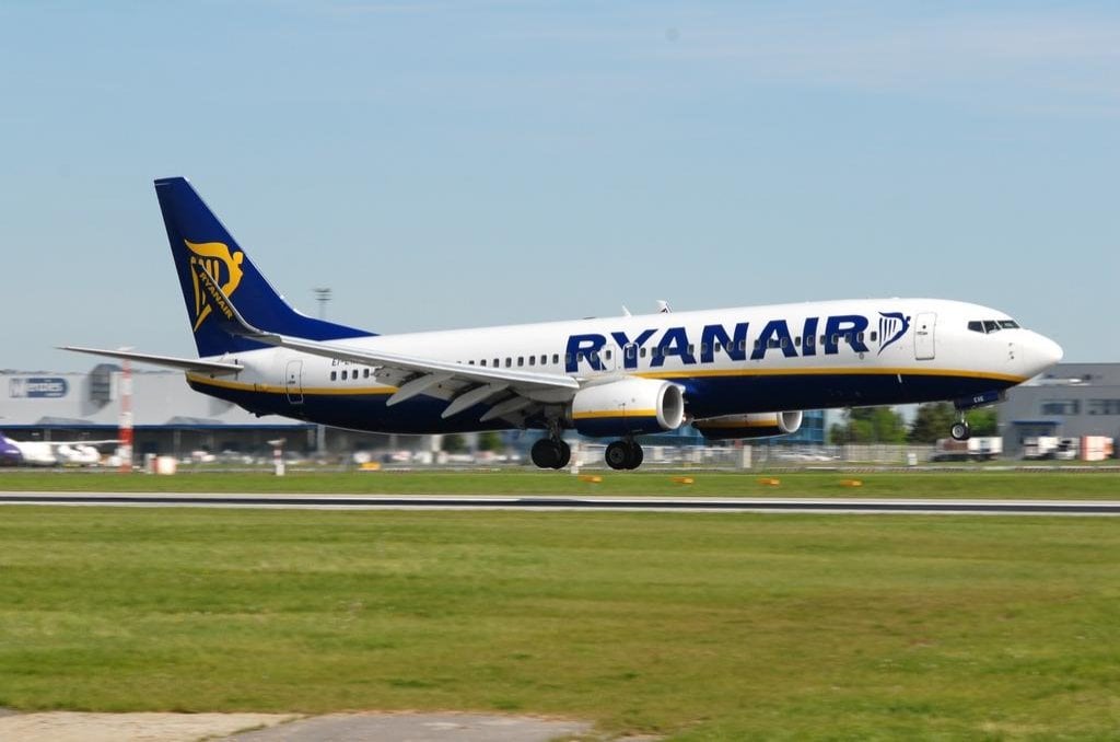 2014-05-ryanair-c48dtkarchivflickr-1.jpg