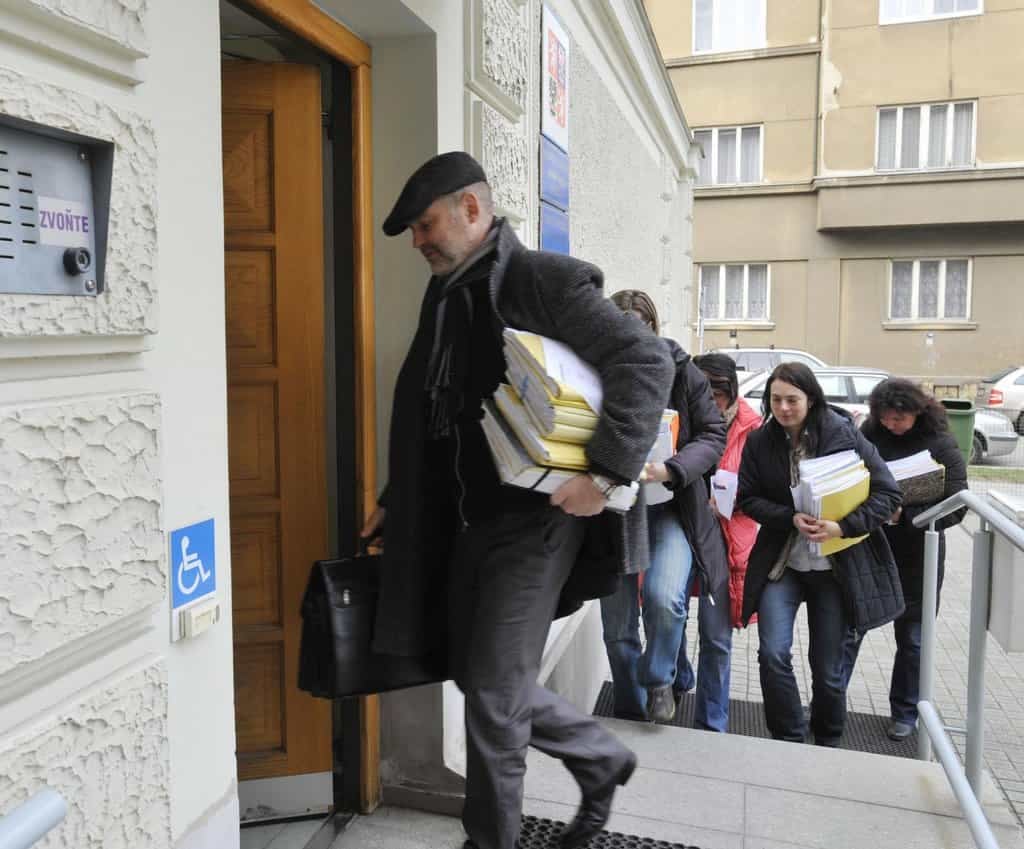 2015-04-vc49bznice-opouc5a1tc49bjc3ad-prvnc3ad-vc49bzni-omilostn