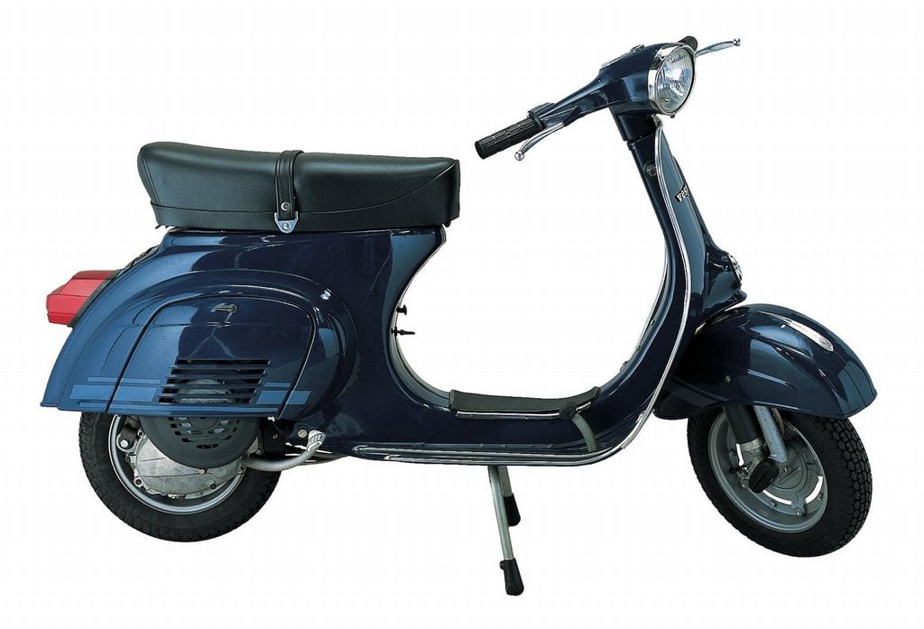 2014-09-70-let-skc3batrc5af-vespa-10.jpg