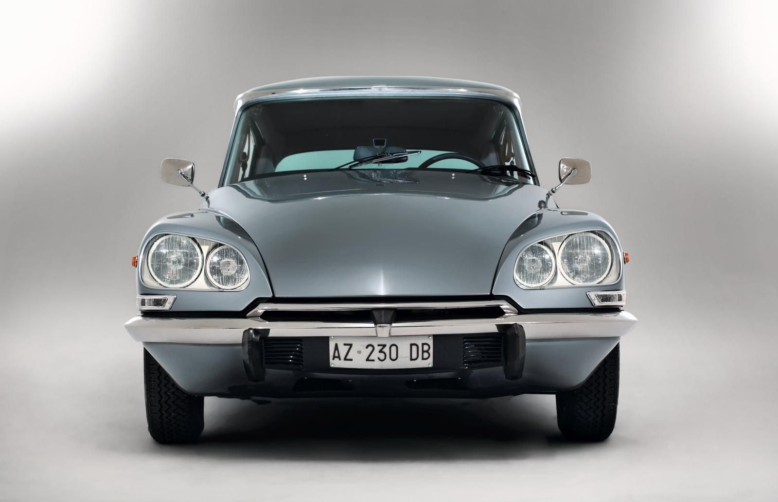 2019-06-citroen_ds_23_pallas_1.jpg