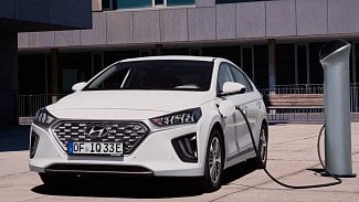 Náhledový obrázek - Hyundai a Kia chtějí dohnat Porsche Taycan. Od roku 2020 nabídnou 800V nabíjecí systém