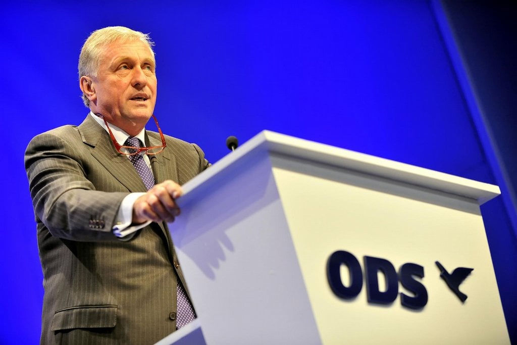 2017-10-nec48das-obhc3a1jil-pozici-v-c48dele-ods-fuksu-porazil-u