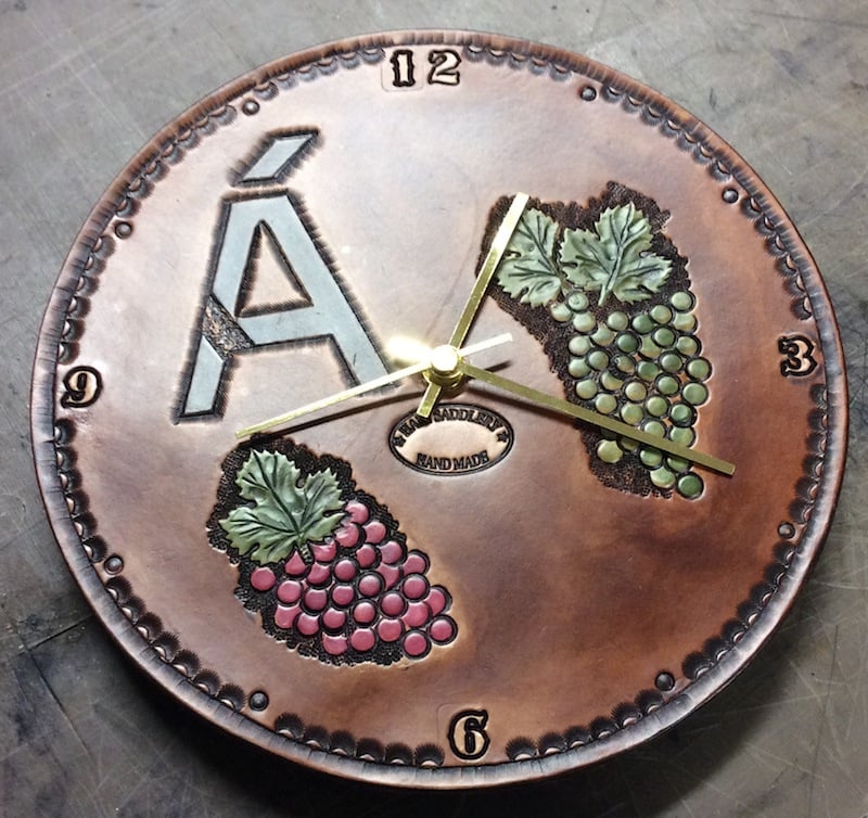 Výrobky sedláře Jana Hnátka a jeho kurzistů