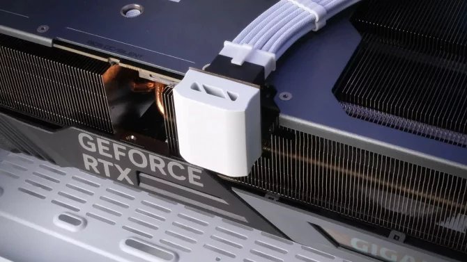 Chlazení pro 12V-2x6 od EZDIY-Fab