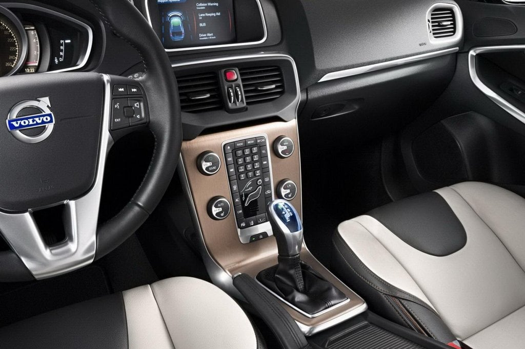 2013-07-volvo-xc-40-4.jpg