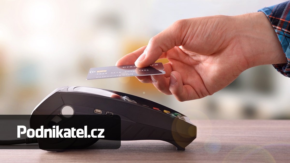 Potvrzeno, OSVČ a malé firmy mohou žádat o platební terminály zdarma až do března 2028