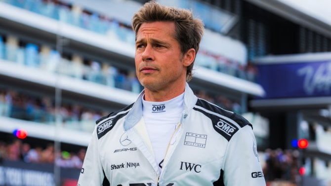 Brad Pitt jako jezdec F1 dovezl Applu jeho nejúspěšnější velkofilm v historii. K zajištění zisku mu ale ještě „pár kol“ chybí