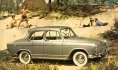 Elegantní stříbřitě metalizovaný model Simca Elysée P60 Montlhéry sice už okruh nedobyla, ale vyhřívala se ve slávě předchozí generace, která na okruhu zazářila. Jedna Montlhéry jezdila i u nás…