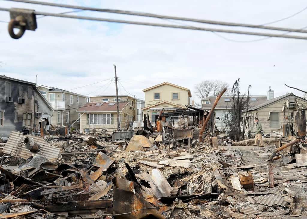 2017-09-new-york-po-bouc599i-mrtvc3bdch-pc599ibc3bdvc3a1-a-nervo