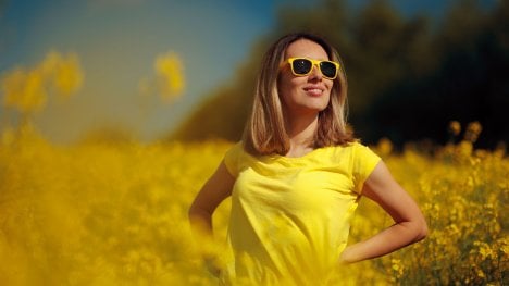8 příznaků, že tělu chybí vitamín D: mezi varovné signály patří únava i časté nemoci