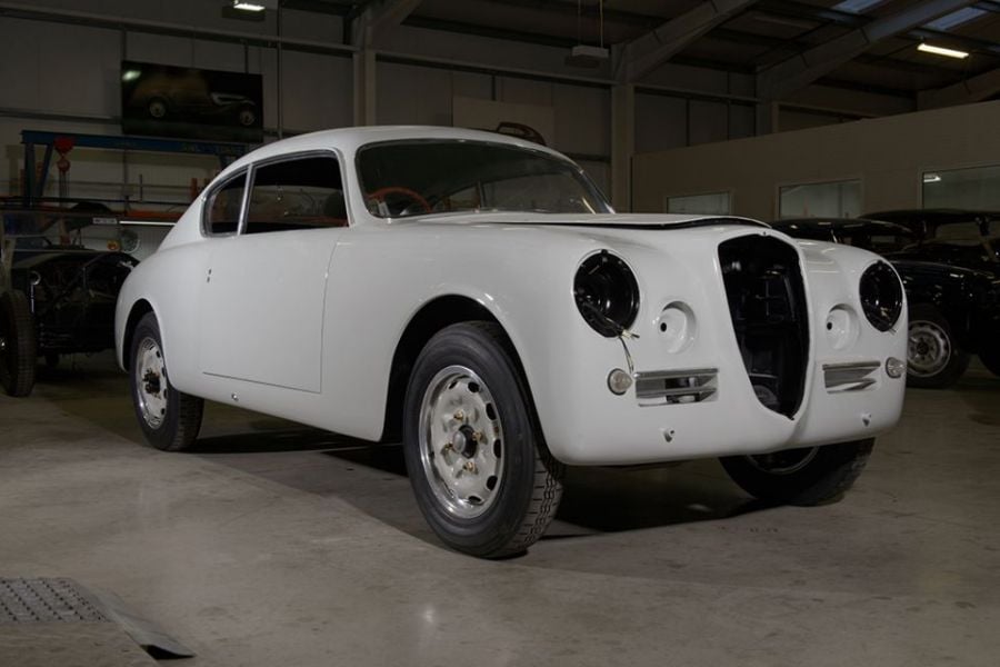 2019-04-Lancia-Aurelia-Restoration_12.jpg