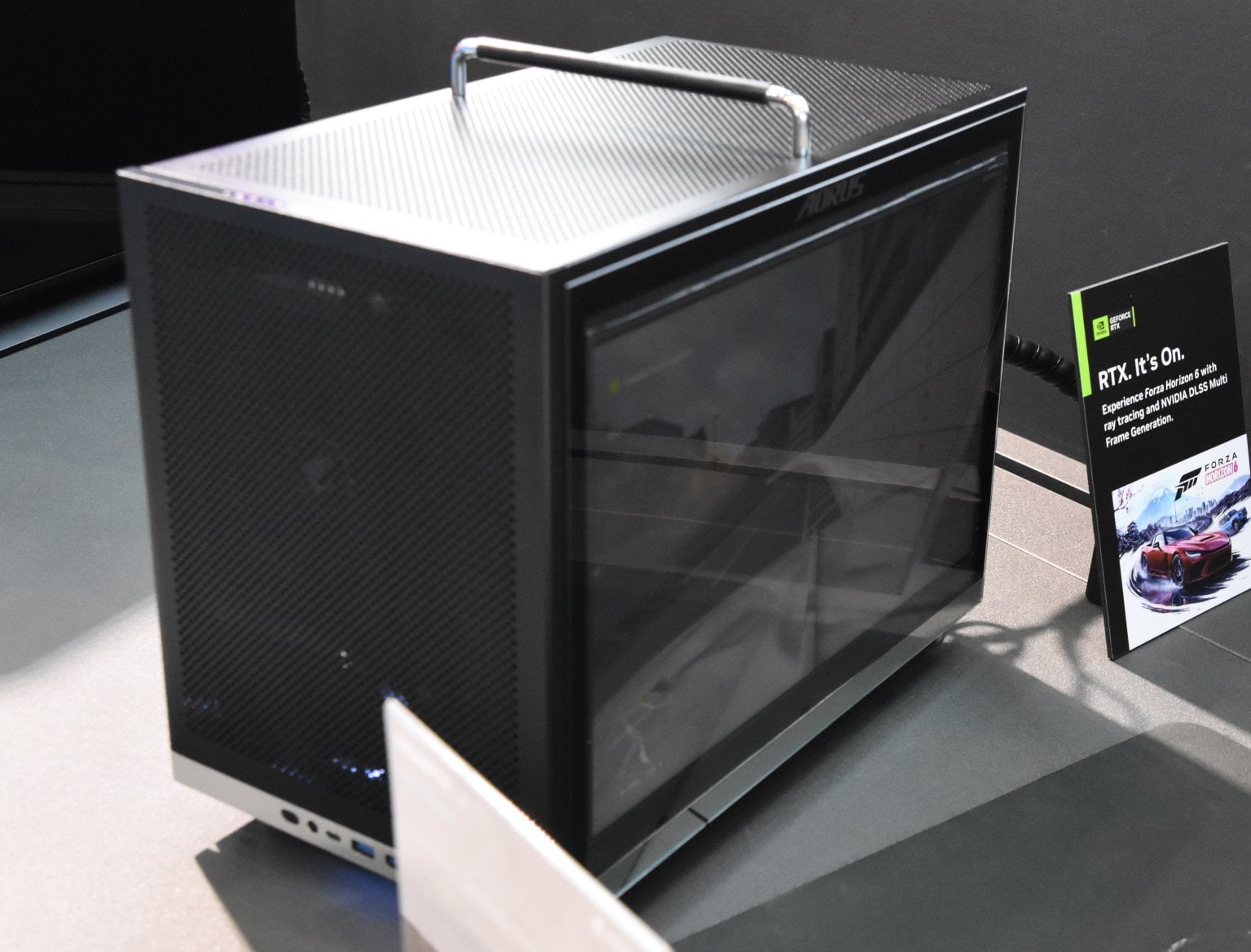 Aorus C510 Glass Infinity