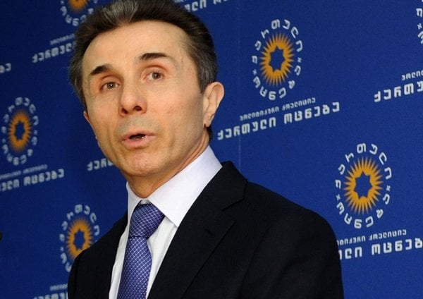 2013-02-c5beebc599c3adc48dek-nejbohatc5a1c3adch-politikc5af-2.jp