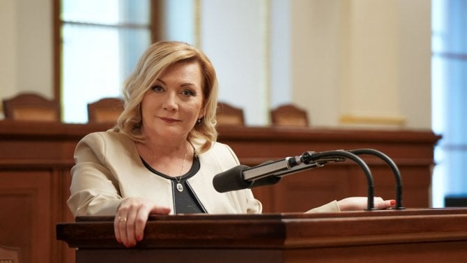 Alena Schillerová ve Sněmovně