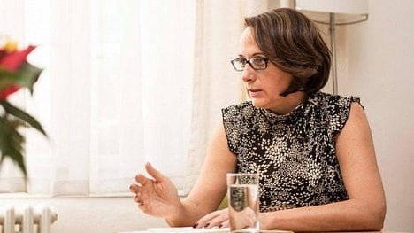 Náhledový obrázek - Adriana Krnáčová: Mám vize krásných staveb, ale jsem spíš manažer provozu