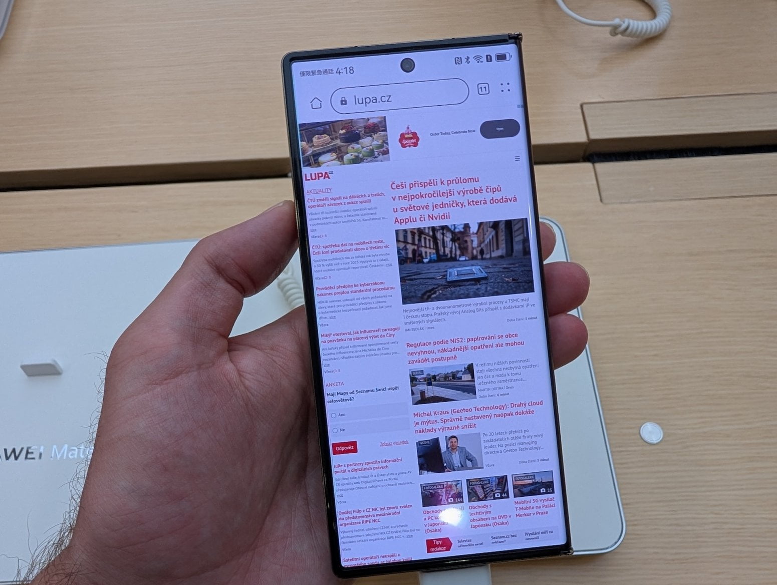 Chytrý telefon Huawei Mate XT Ultimate