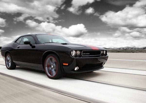 2010-12-dodge-challenger-3.jpg