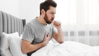 Náhledový obrázek - Bolest na průduškách je příznakem bronchitidy. Ta může být akutní či chronická